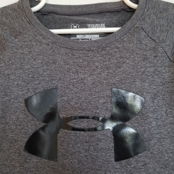 Girls Under Armour Gray and Black shirt YM - Picture 2 of 5